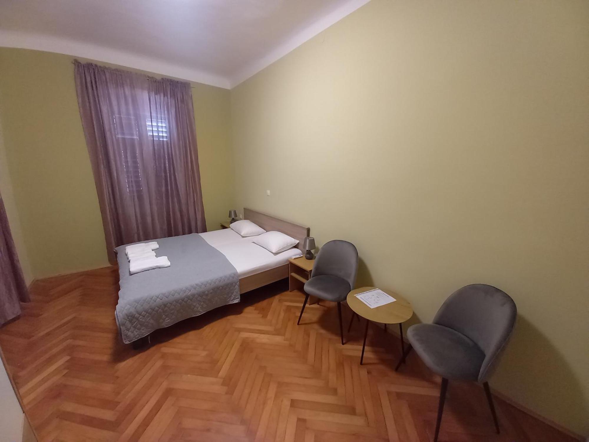 Oskar Amphitheater Apartments And Rooms With Free Parking Pula Bilik gambar